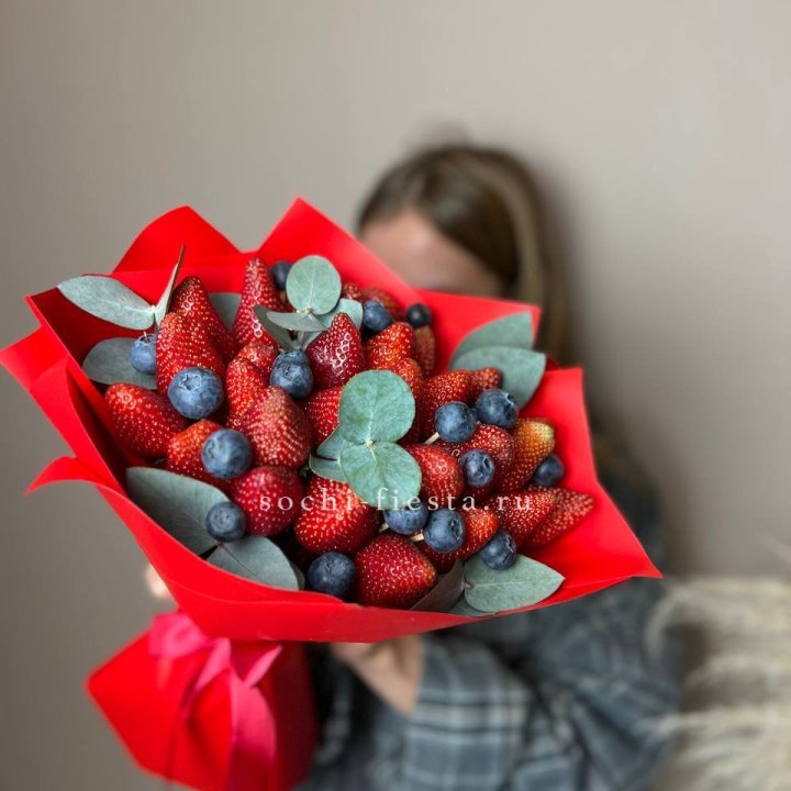 Клубничный бум №1 в Ханты-Мансийске