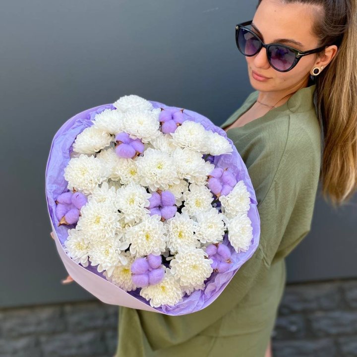  Букет  хризантем и хлопка в Ханты-Мансийске