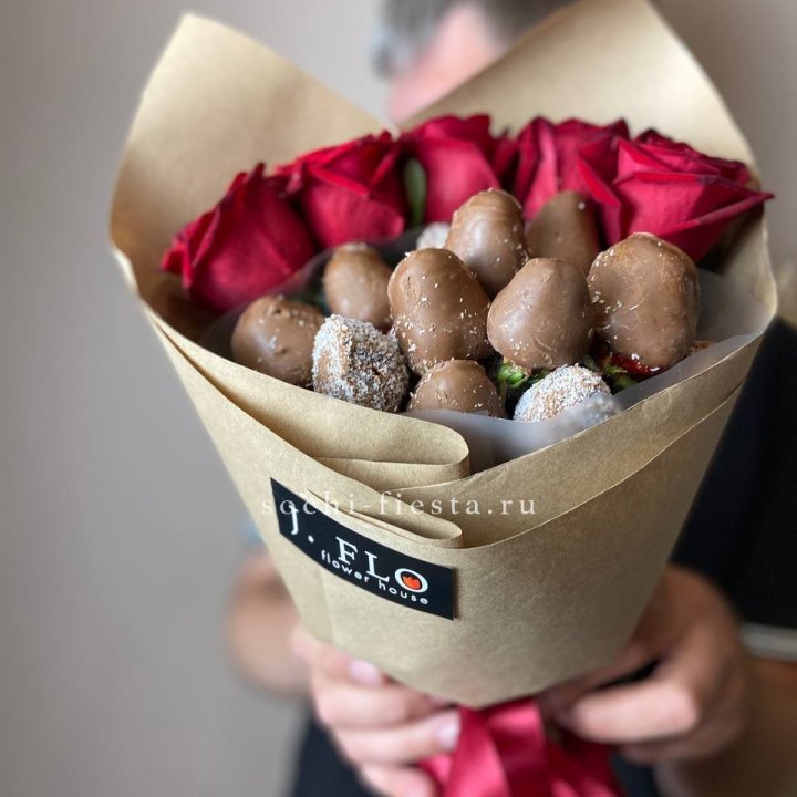 "Тандем с шоколадной клубникой" в Ханты-Мансийске