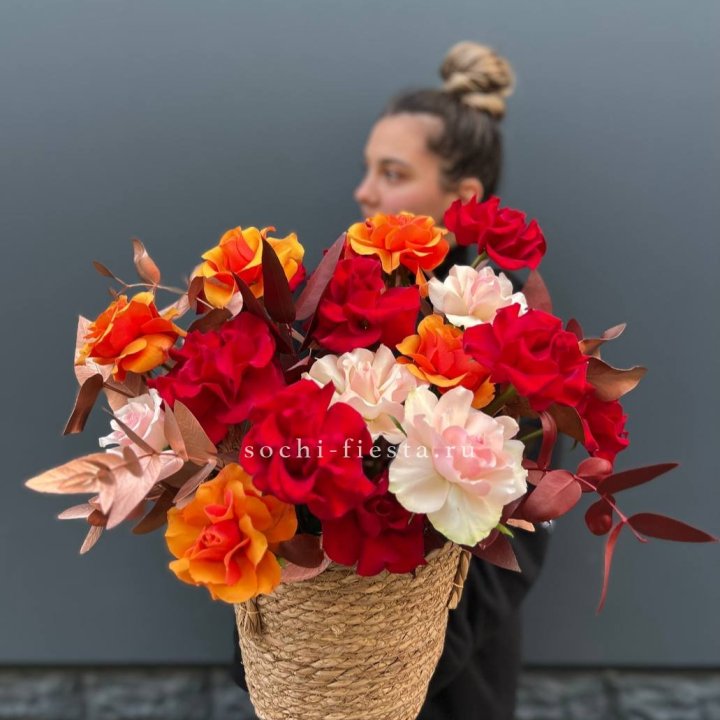 Авторский бокс "Роксана" в джутовом кашпо в Ханты-Мансийске