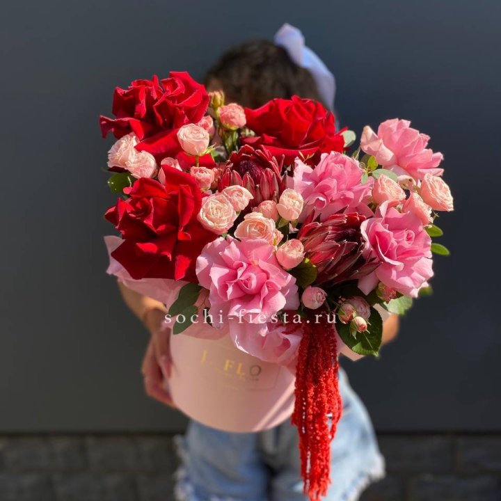 Дизайнерский цилиндр "Густо" в Ханты-Мансийске