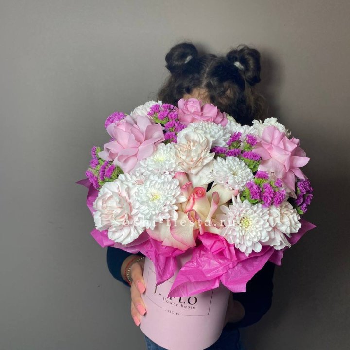  Бокс "Нежная яркость" в Ханты-Мансийске