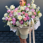 Заказать БОЛЬШИЕ БУКЕТЫ в Ханты-Мансийске с доставкой и по самым низким ценам