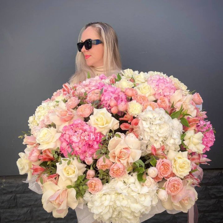 Корзина "Волшебная фиэрия" в Ханты-Мансийске