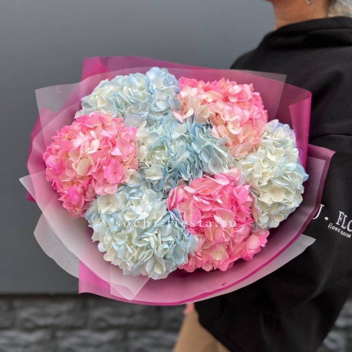 Букет гортензий "Тоника №2" в Ханты-Мансийске