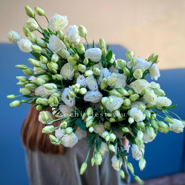 Охапка эустомы в Ханты-Мансийске