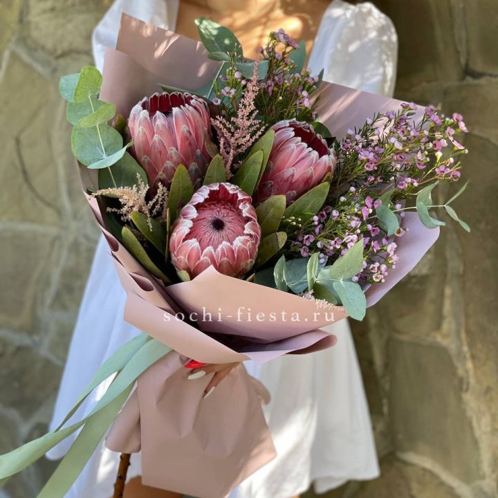 Букет из протеи "Клеопатра"  в Ханты-Мансийске