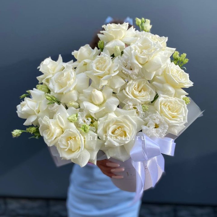 Коробка с цветами "Свен" в Ханты-Мансийске