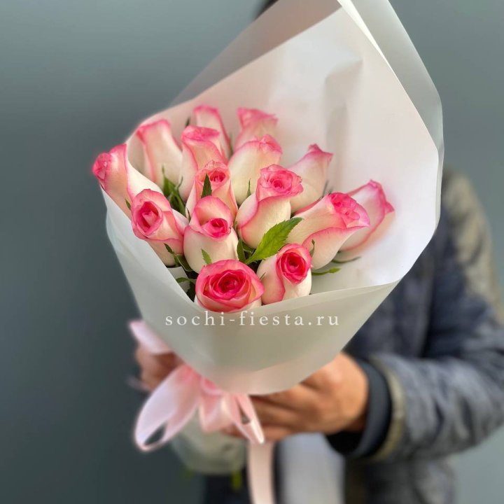15 роз "Джумилия" в Ханты-Мансийске