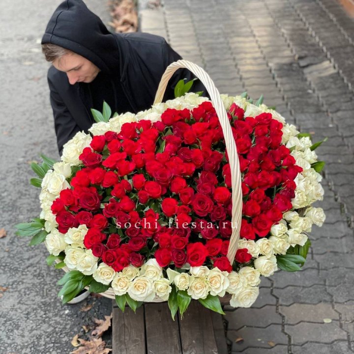 201  роза в корзине   в Ханты-Мансийске
