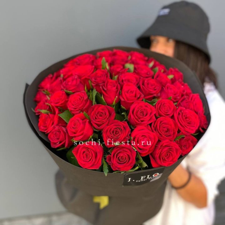 51 роза "Блек" в Ханты-Мансийске