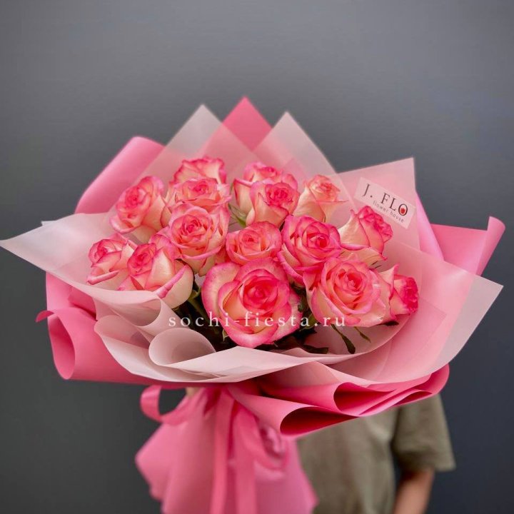 15 роз "Джумилия" в Ханты-Мансийске