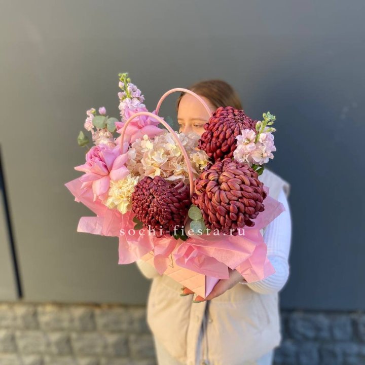 Сумочка нежная с бигуди в Ханты-Мансийске